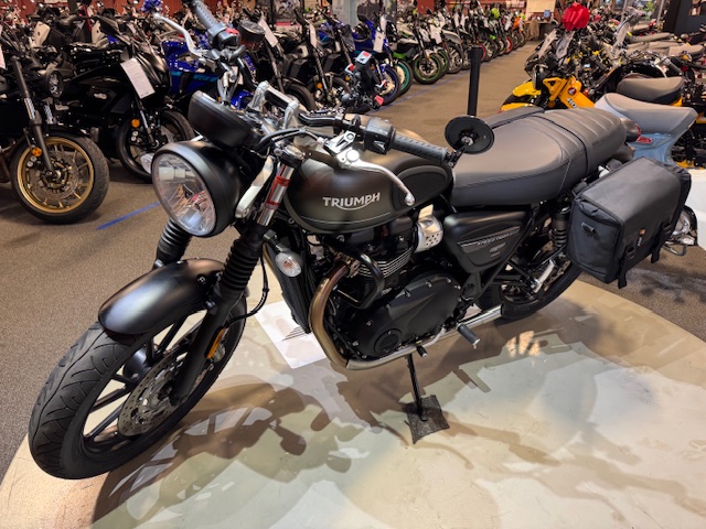 2023 Triumph Speed Twin 900 Base at Martin Moto