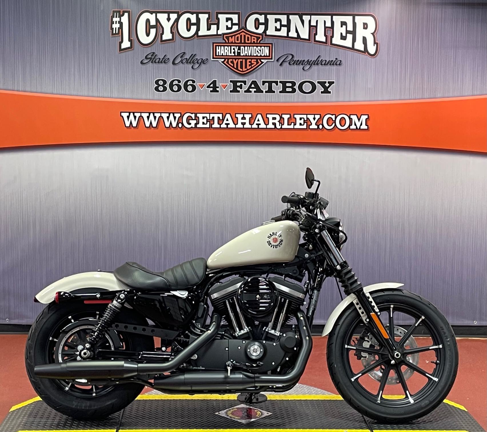 2022 Harley-Davidson Iron 883' Iron 883 at #1 Cycle Center Harley-Davidson