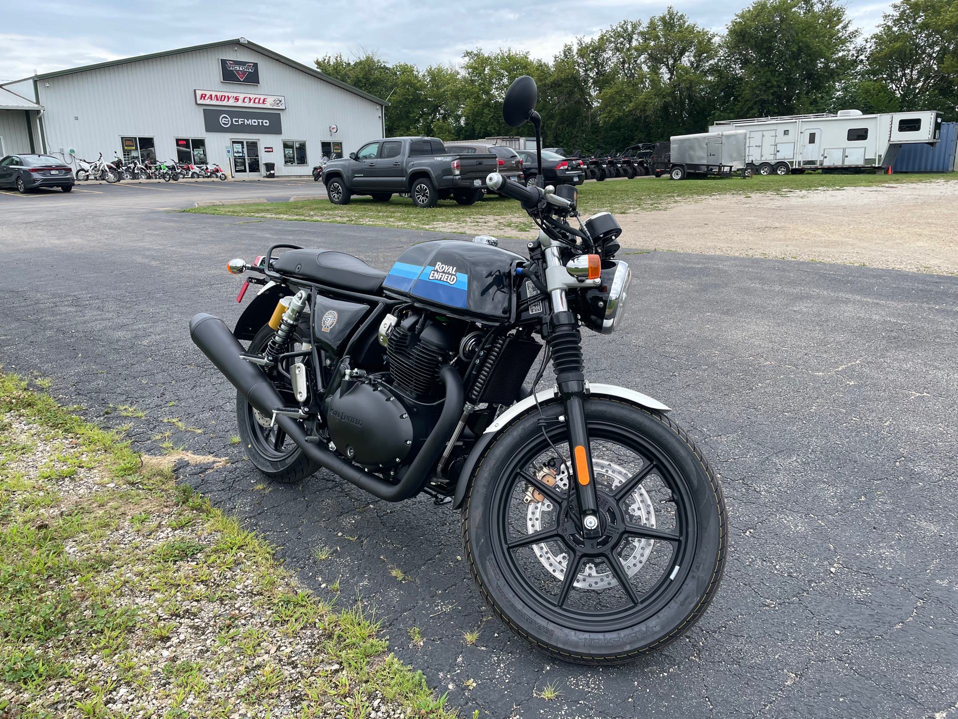 2024 Royal Enfield Twins Continental GT 650 at Randy's Cycle