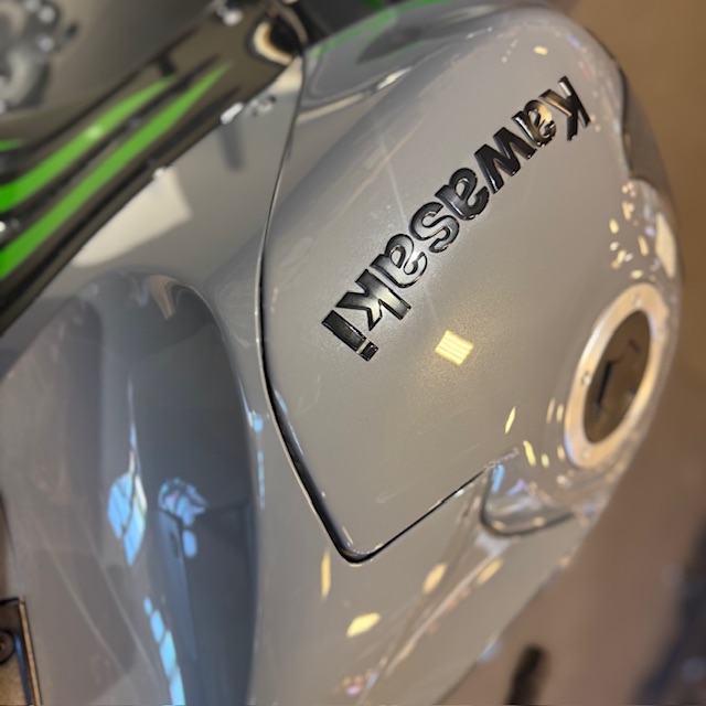 2021 Kawasaki Ninja ZX-14R ABS at Martin Moto