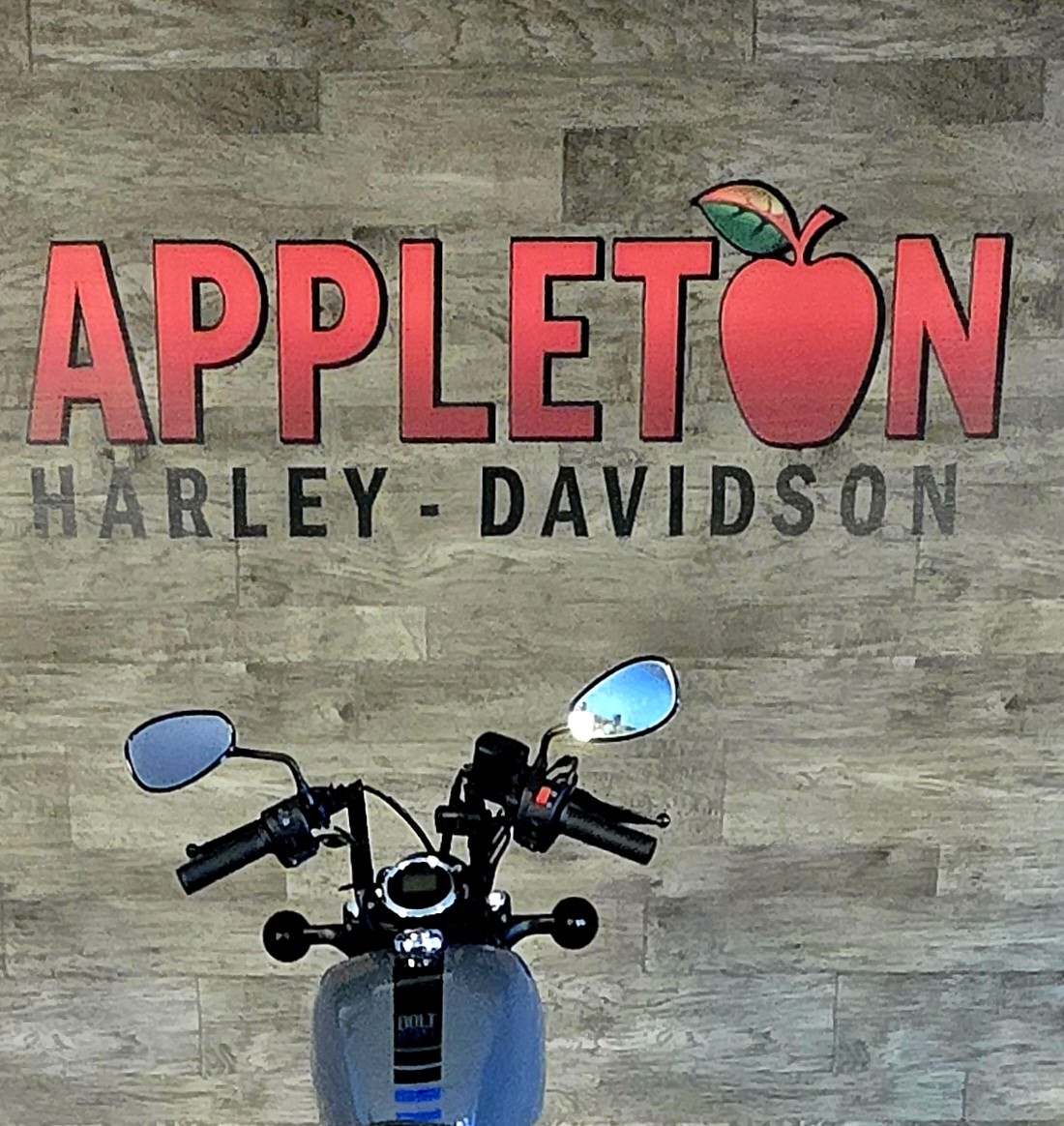 2022 Yamaha Bolt R-Spec at Appleton Harley-Davidson