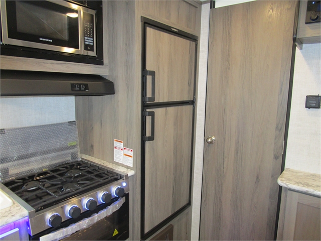 2022 Gulf Stream Gulf Breeze at Prosser's Premium RV Outlet