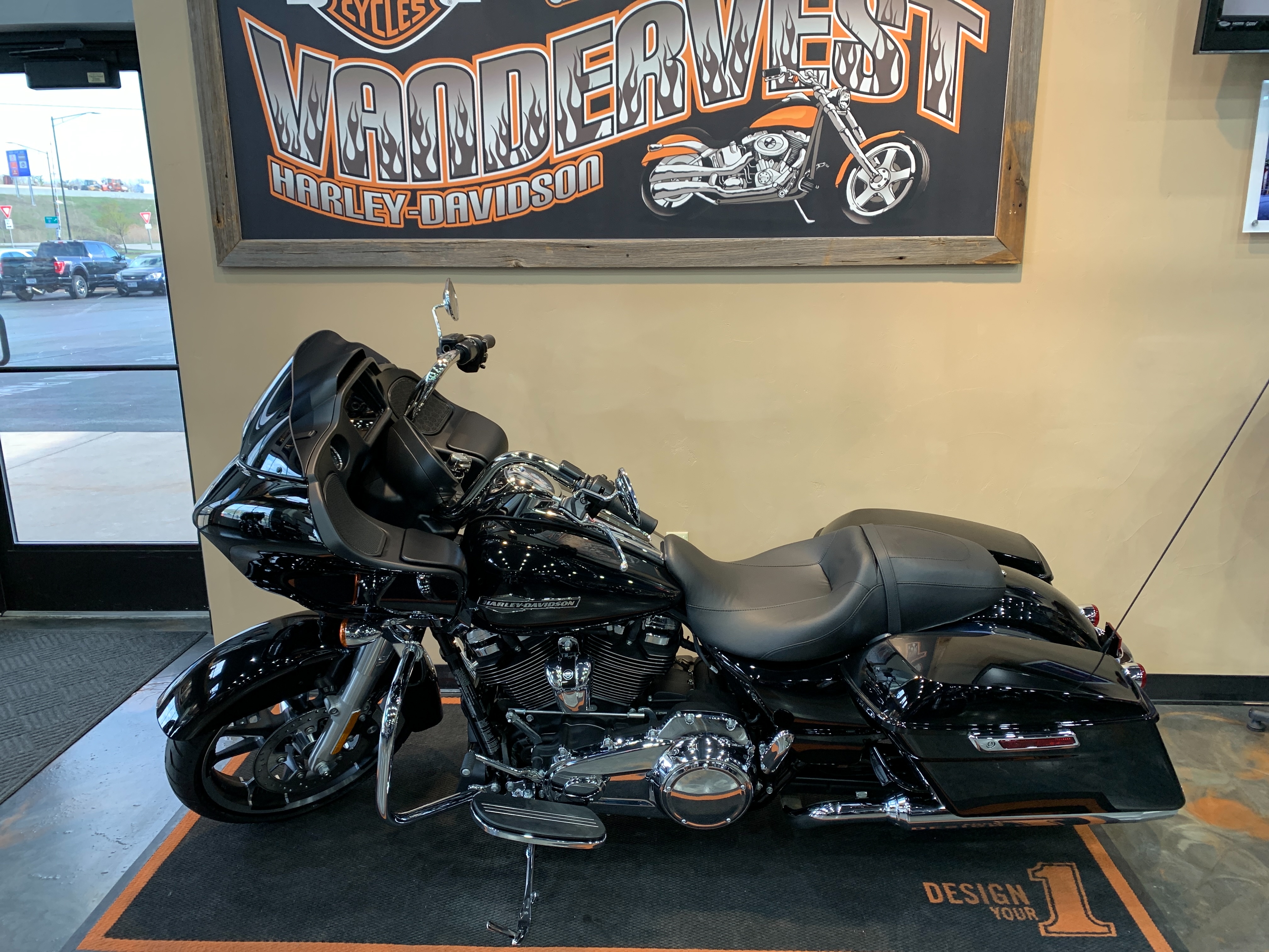 2023 Harley-Davidson Road Glide Base at Vandervest Harley-Davidson, Green Bay, WI 54303