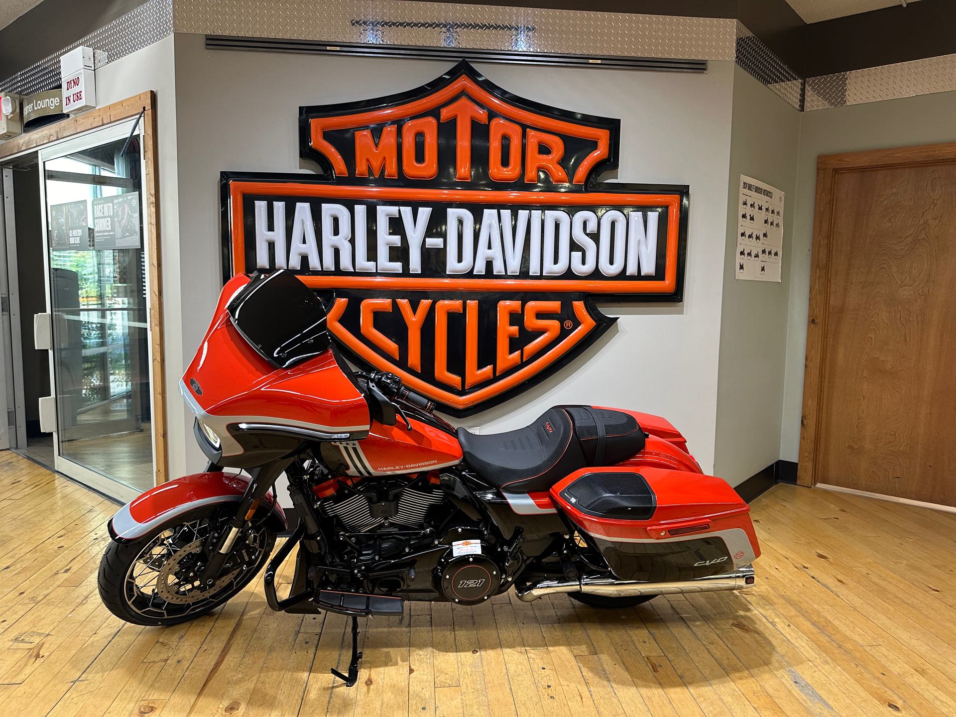 2024 Harley-Davidson Street Glide CVO Street Glide at Zips 45th Parallel Harley-Davidson