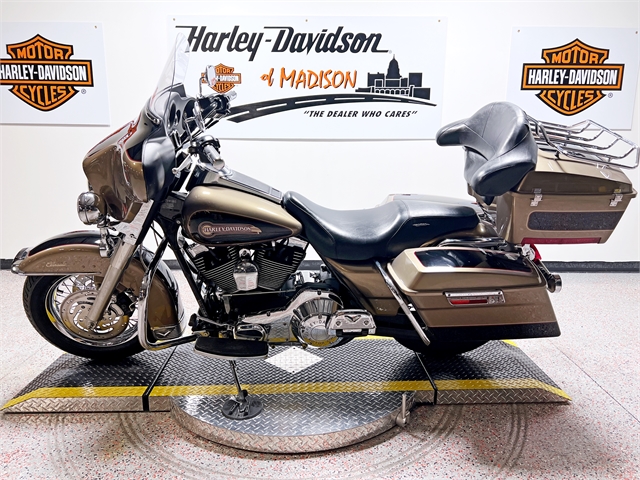 2005 Harley-Davidson Electra Glide Classic at Harley-Davidson of Madison