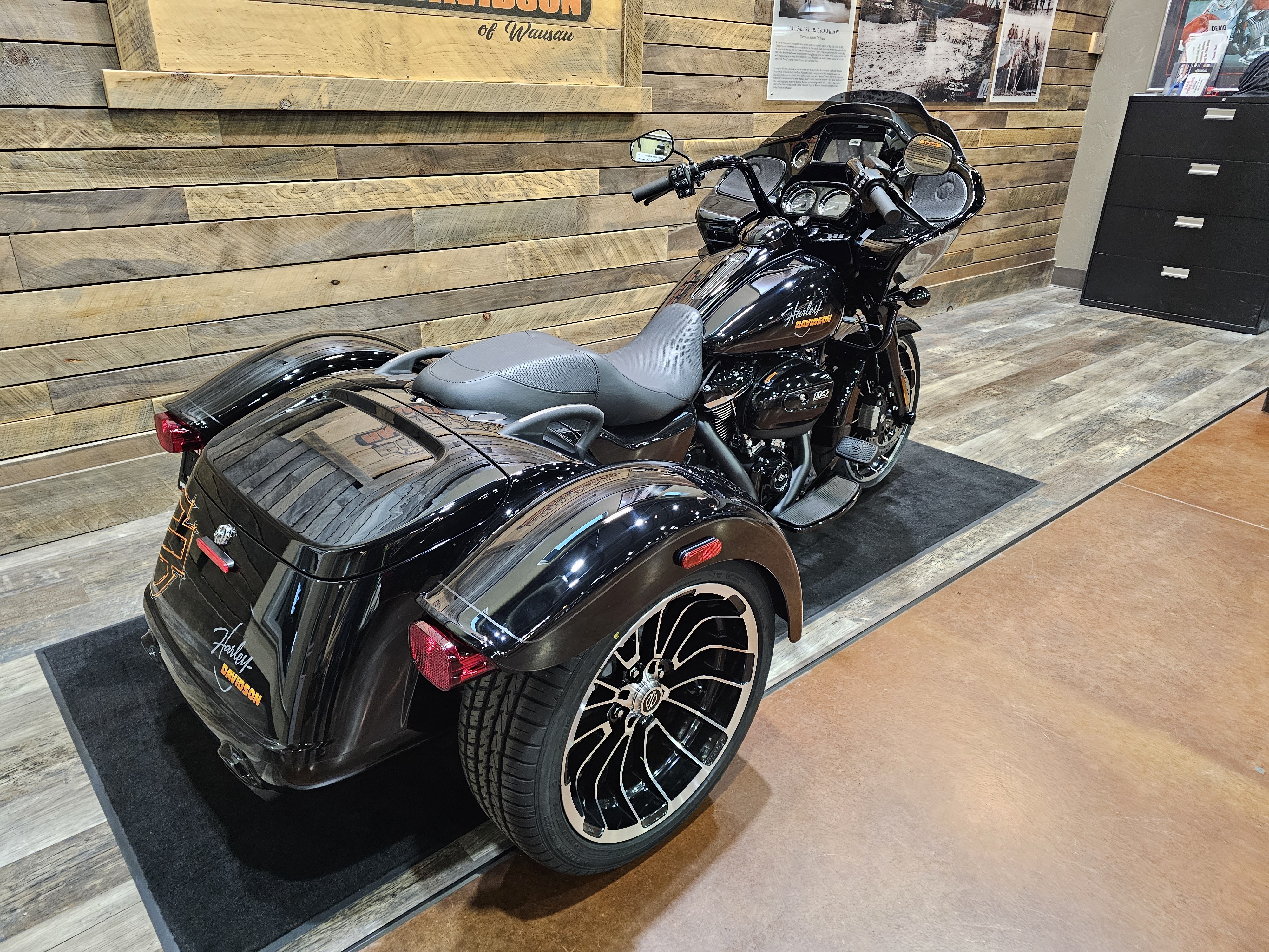 2024 Harley-Davidson Trike Road Glide 3 at Bull Falls Harley-Davidson