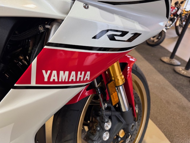 2022 Yamaha YZF R1 World GP 60th Anniversary Edition at Martin Moto