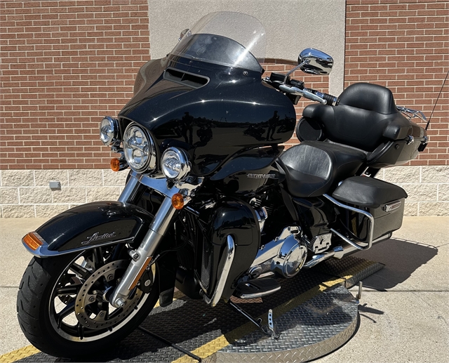 2019 Harley-Davidson Electra Glide Ultra Limited Low at Roughneck Harley-Davidson