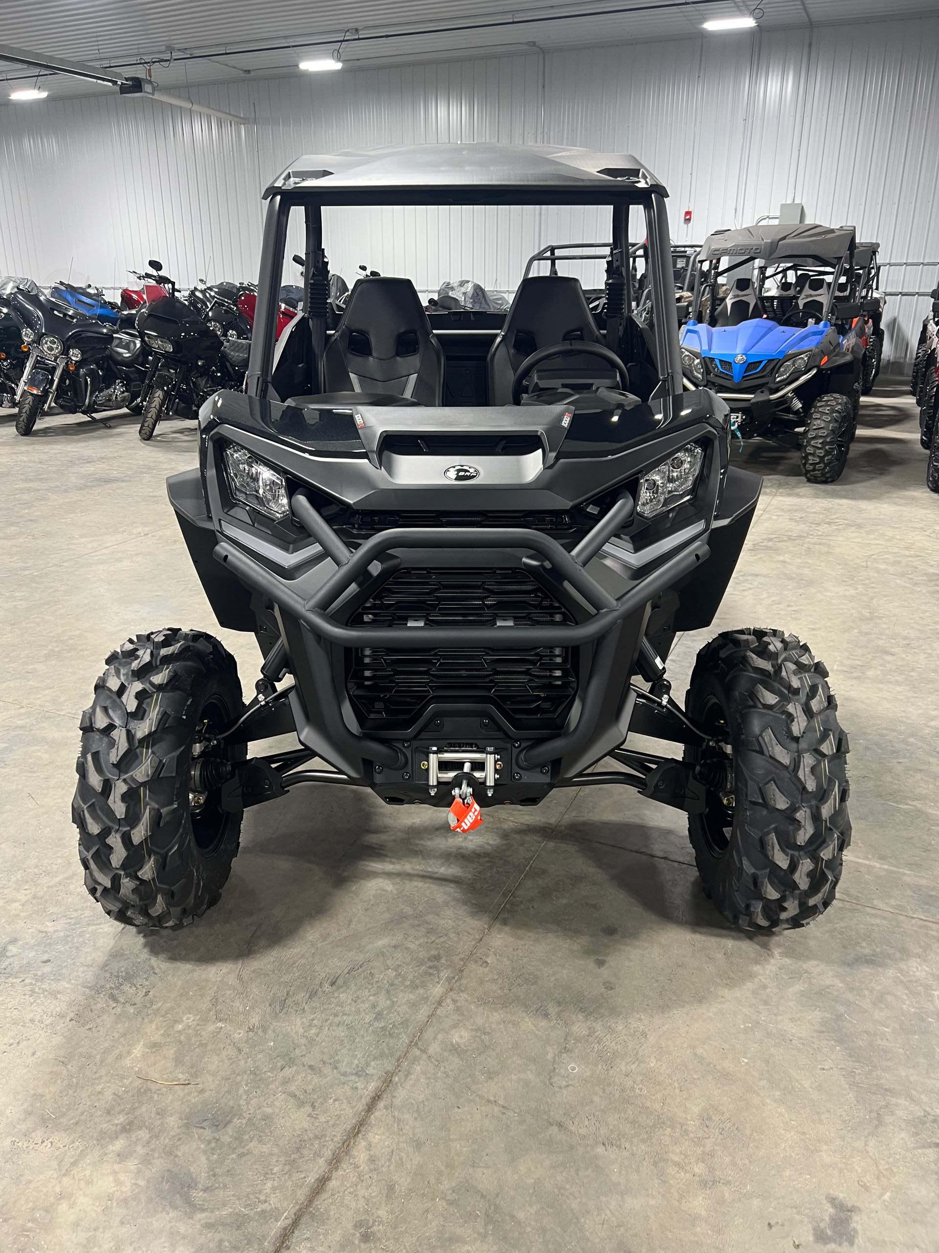 2023 Can-Am Commander XT 1000R at Iron Hill Powersports