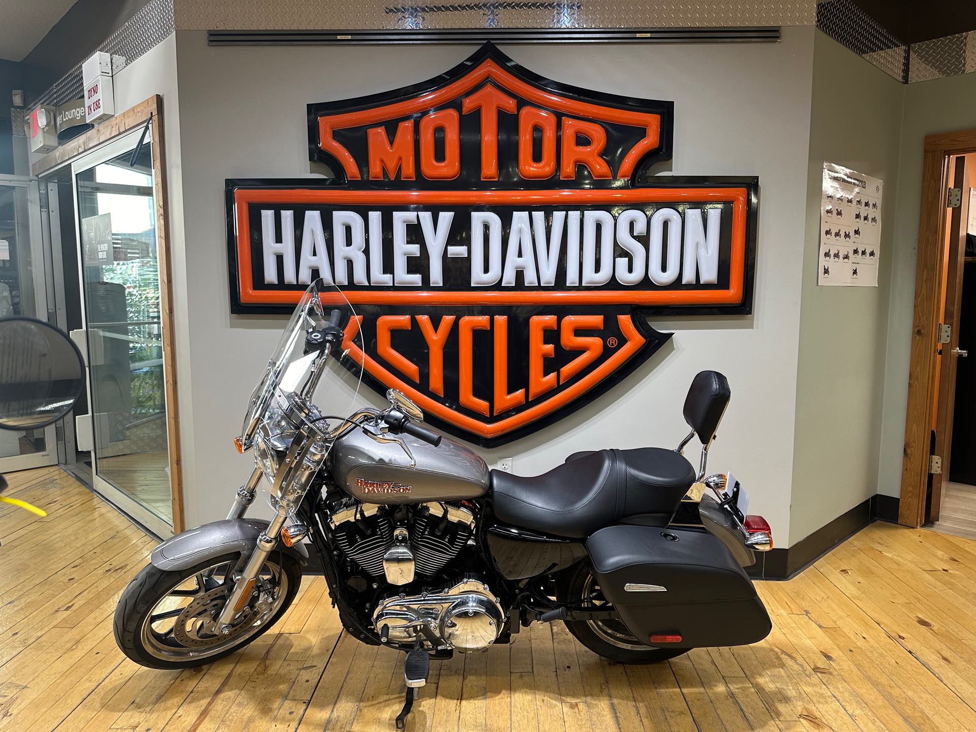 2017 Harley-Davidson Sportster SuperLow 1200T at Zips 45th Parallel Harley-Davidson