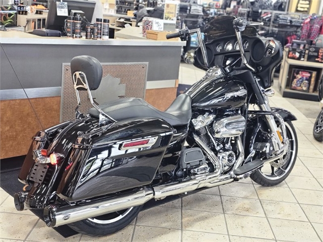 2021 Harley-Davidson Street Glide at Destination Harley-Davidson®, Tacoma, WA 98424