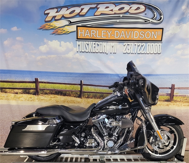 2009 Harley-Davidson Street Glide Base at Hot Rod Harley-Davidson