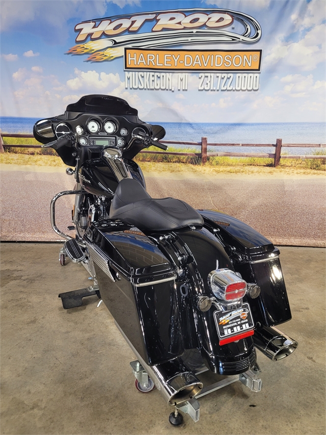 2009 Harley-Davidson Street Glide Base at Hot Rod Harley-Davidson