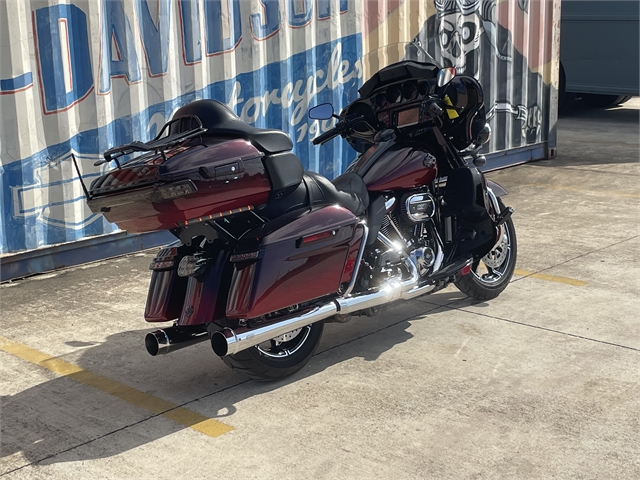 2018 Harley-Davidson Electra Glide CVO Limited at Gruene Harley-Davidson