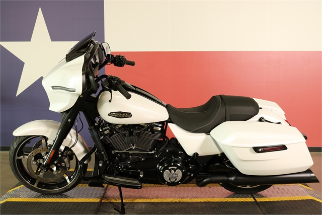 2024 Harley-Davidson Street Glide Base at Texas Harley