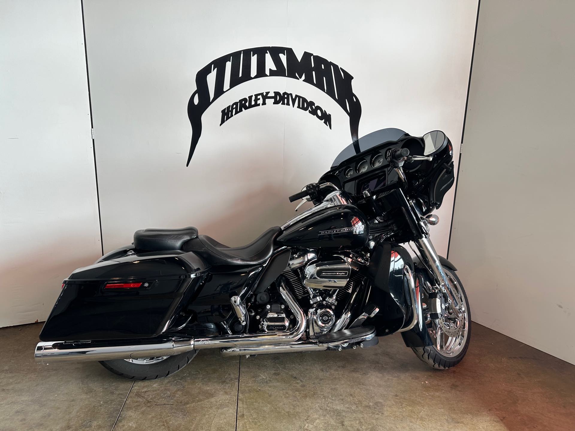 2019 Harley-Davidson Street Glide Base at Stutsman Harley-Davidson