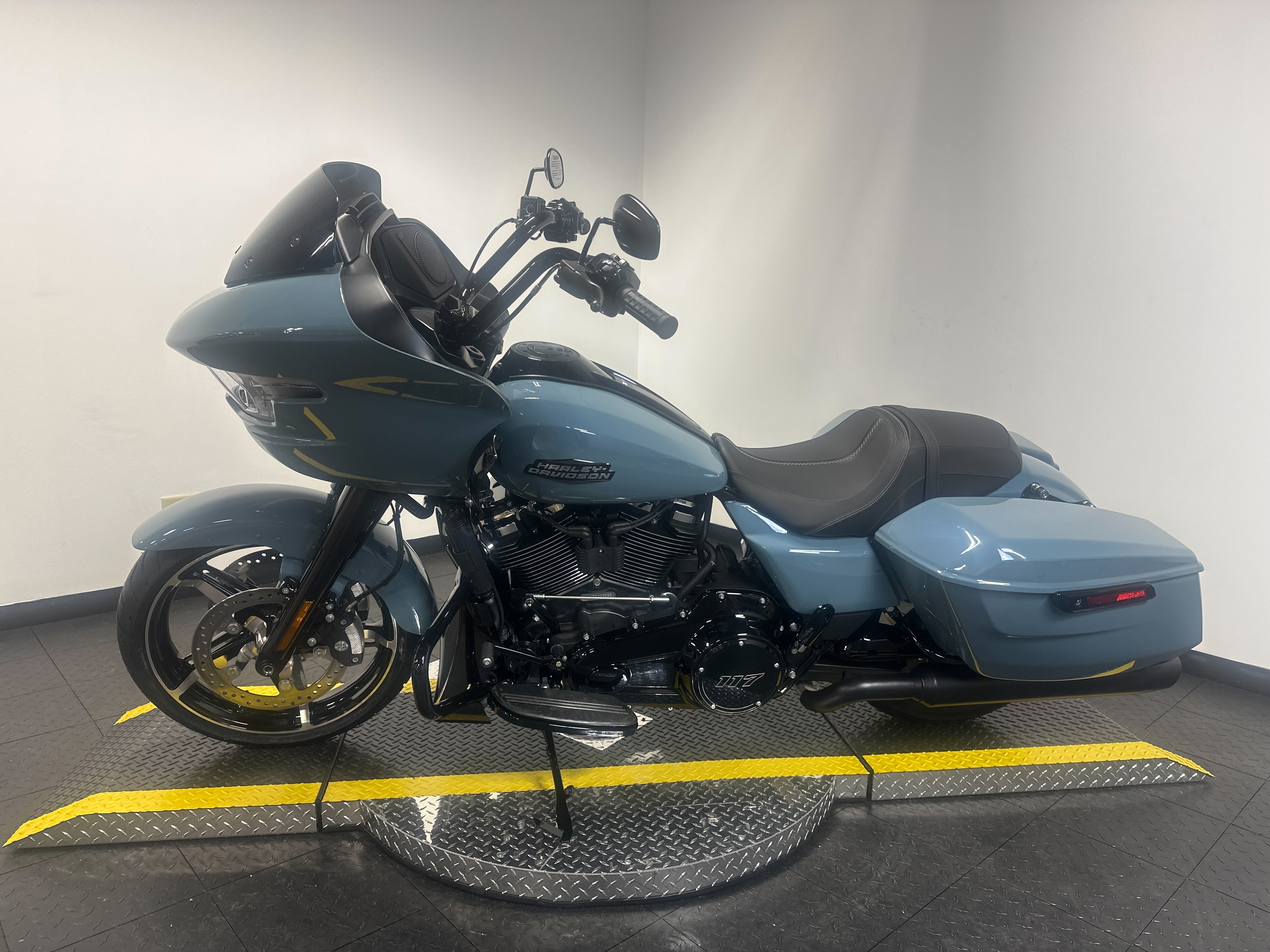 2024 Harley-Davidson Road Glide Base at Cannonball Harley-Davidson