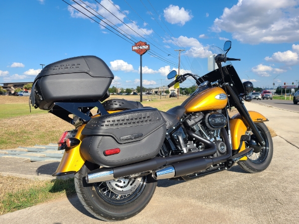 2023 Harley-Davidson Softail Heritage Classic at Gruene Harley-Davidson