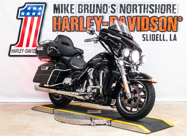 2017 Harley-Davidson Electra Glide Ultra Limited Low at Mike Bruno's Northshore Harley-Davidson