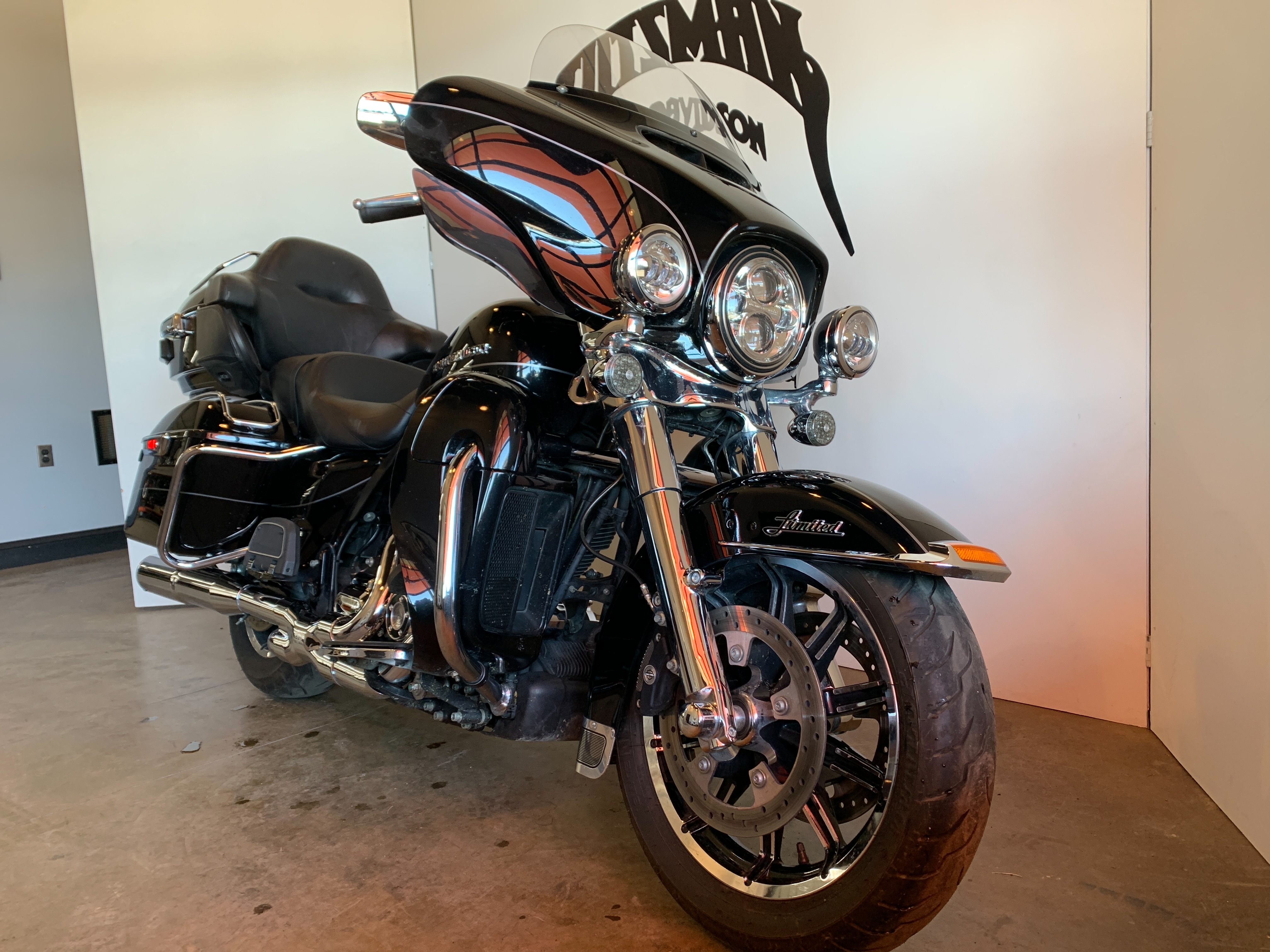 2016 Harley-Davidson Electra Glide Ultra Limited at Stutsman Harley-Davidson
