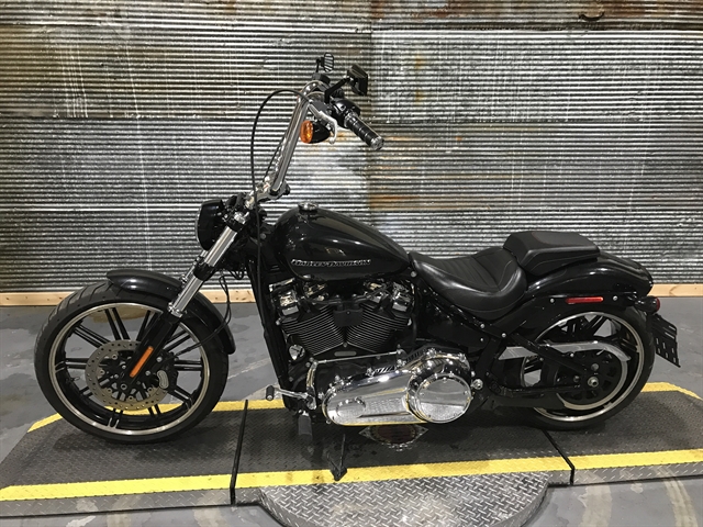 2018 Harley Davidson Breakout Service Manual