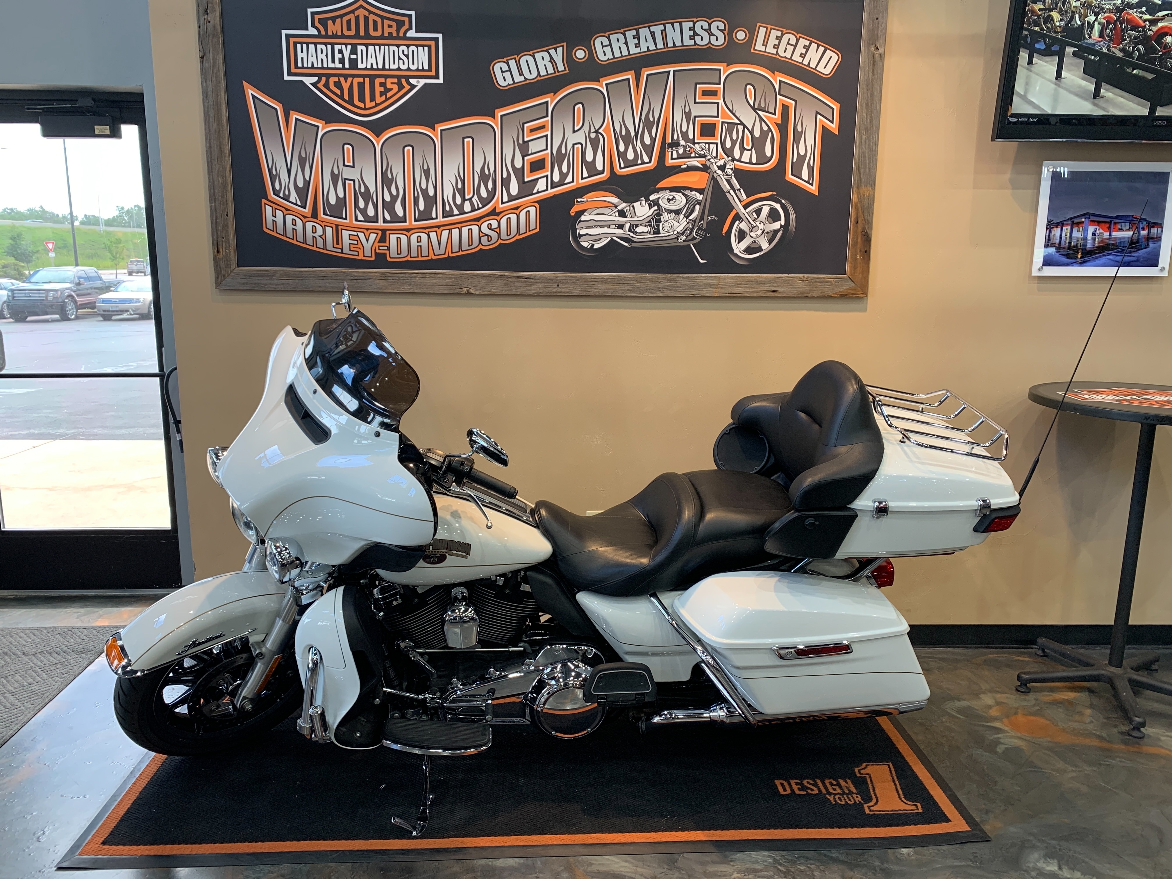 2017 Harley-Davidson Electra Glide Ultra Limited at Vandervest Harley-Davidson, Green Bay, WI 54303