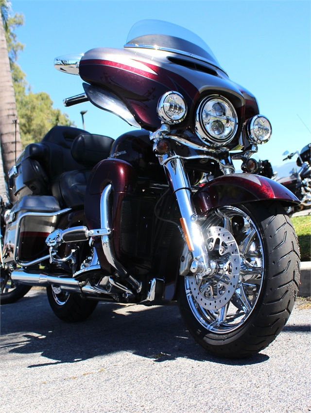 2015 Harley-Davidson Electra Glide CVO Limited at Quaid Harley-Davidson, Loma Linda, CA 92354