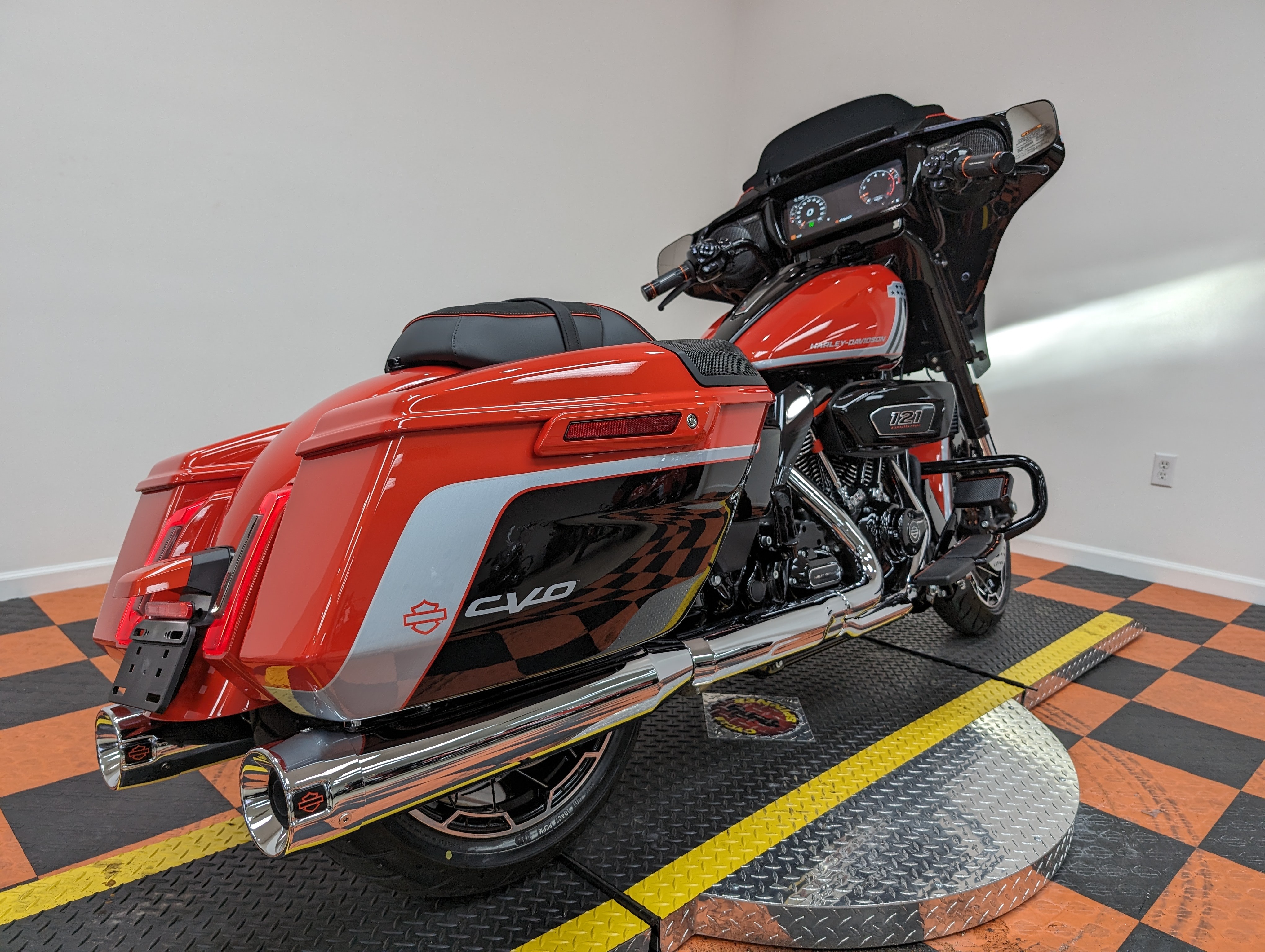 2024 Harley-Davidson Street Glide CVO Street Glide at Harley-Davidson of Indianapolis