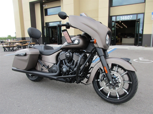 2019 Indian Chieftain Dark Horse at Fort Lauderdale