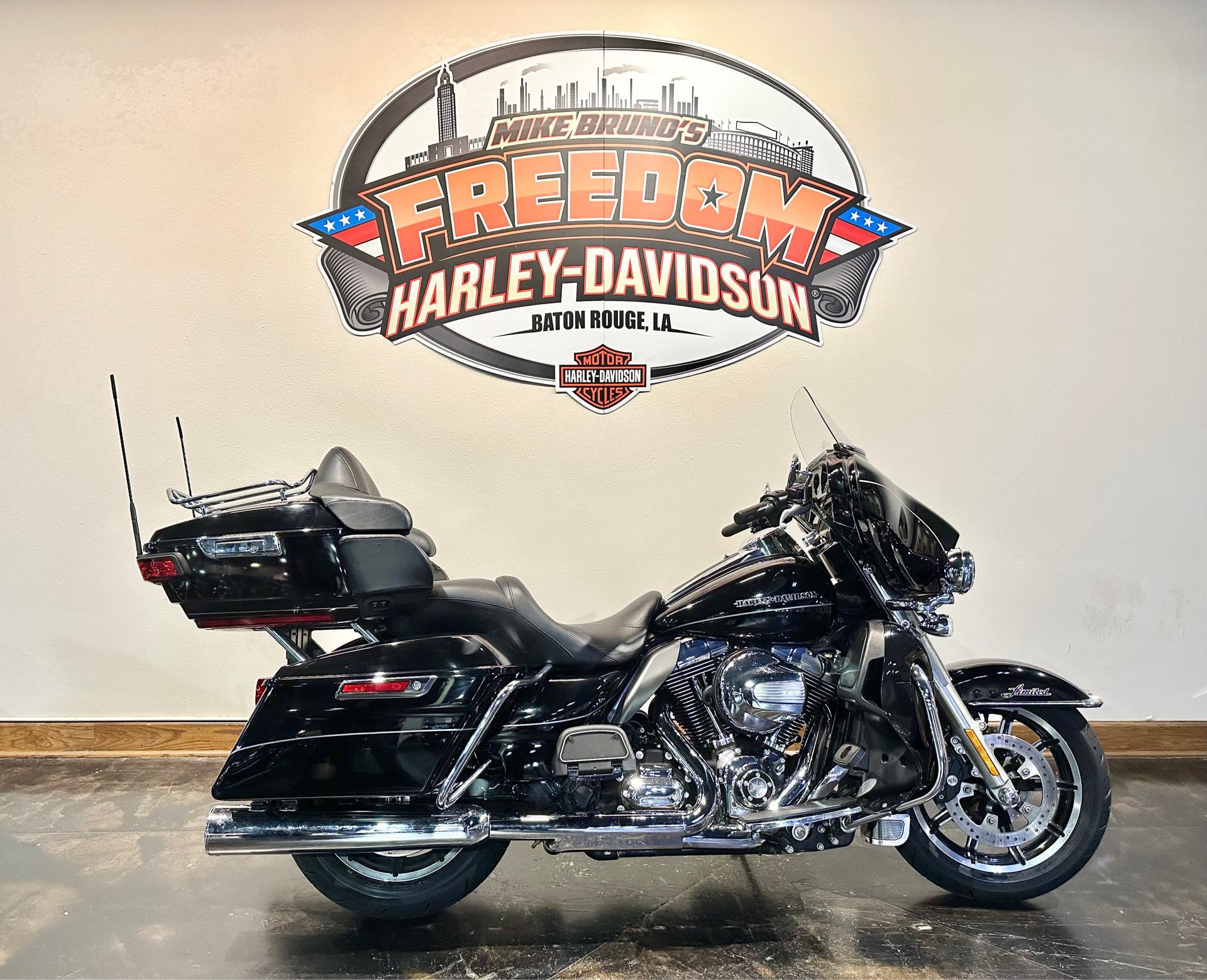2014 Harley-Davidson Electra Glide Ultra Limited at Mike Bruno's Freedom Harley-Davidson