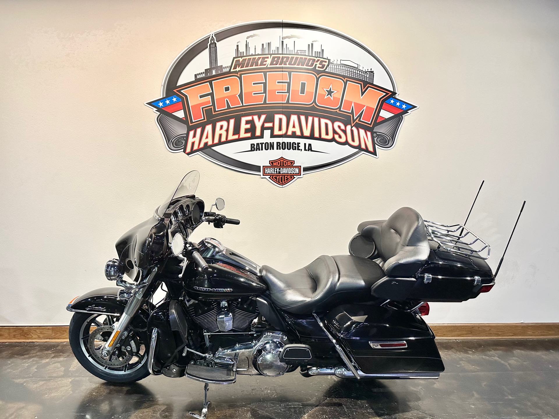 2014 Harley-Davidson Electra Glide Ultra Limited at Mike Bruno's Freedom Harley-Davidson