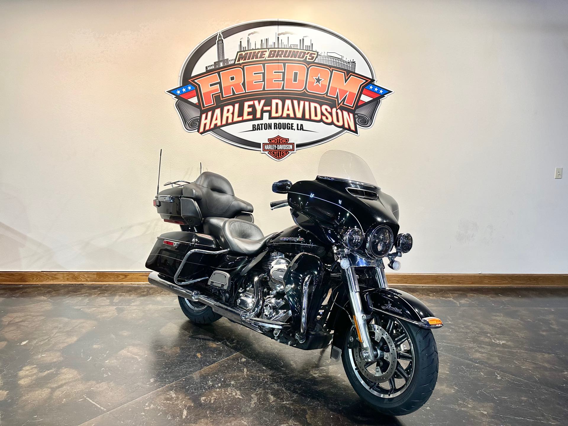 2014 Harley-Davidson Electra Glide Ultra Limited at Mike Bruno's Freedom Harley-Davidson