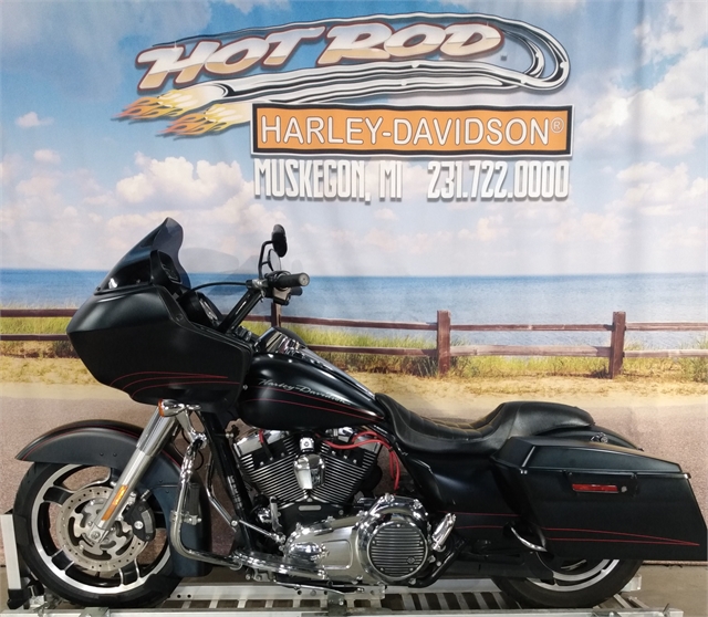 2010 Harley-Davidson Road Glide Custom Base at Hot Rod Harley-Davidson