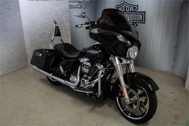 2022 Harley-Davidson Street Glide Base at Suburban Motors Harley-Davidson