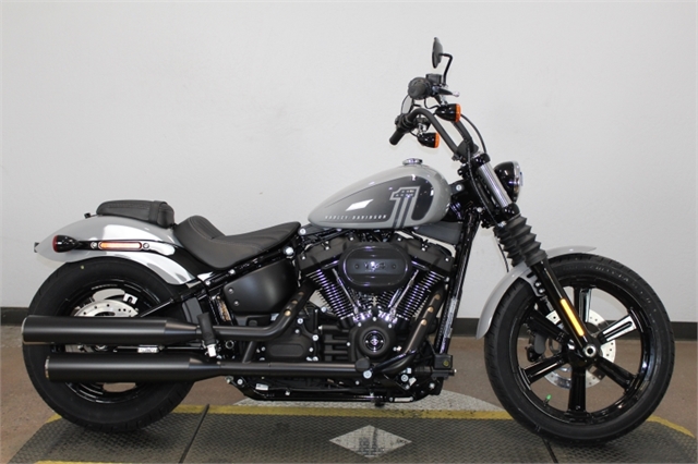 Harley Davidson Fat Boy 114 Specifications & Features, Mileage, Weight