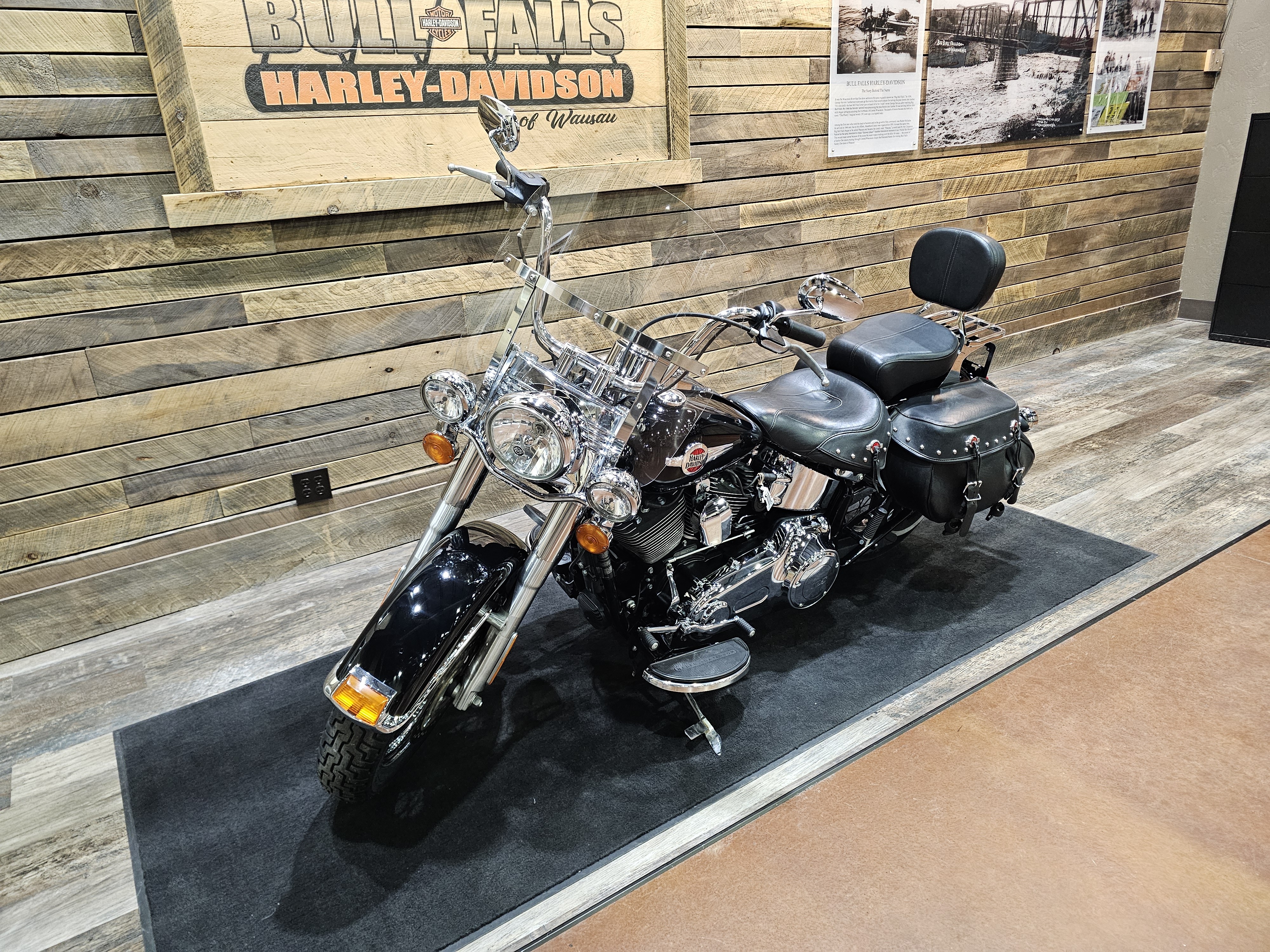 2017 Harley-Davidson Softail Heritage Softail Classic at Bull Falls Harley-Davidson