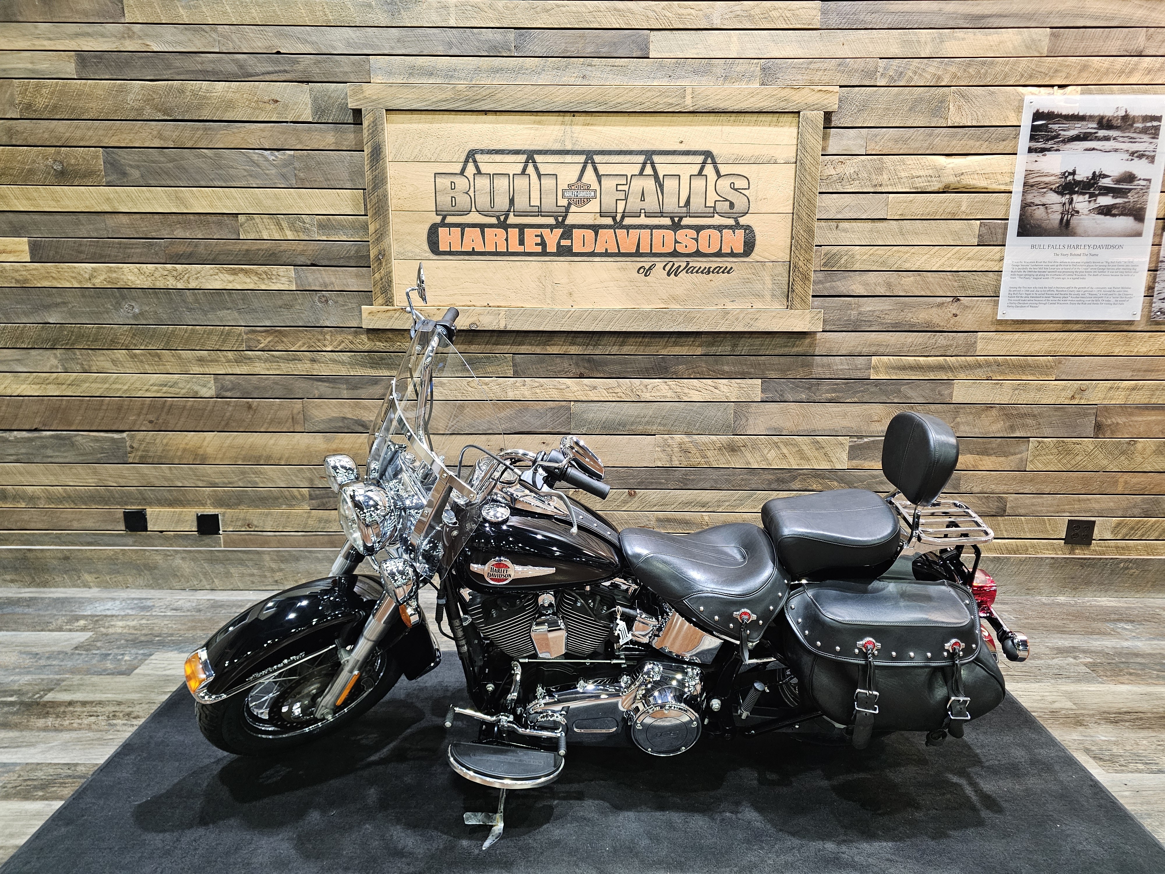 2017 Harley-Davidson Softail Heritage Softail Classic at Bull Falls Harley-Davidson