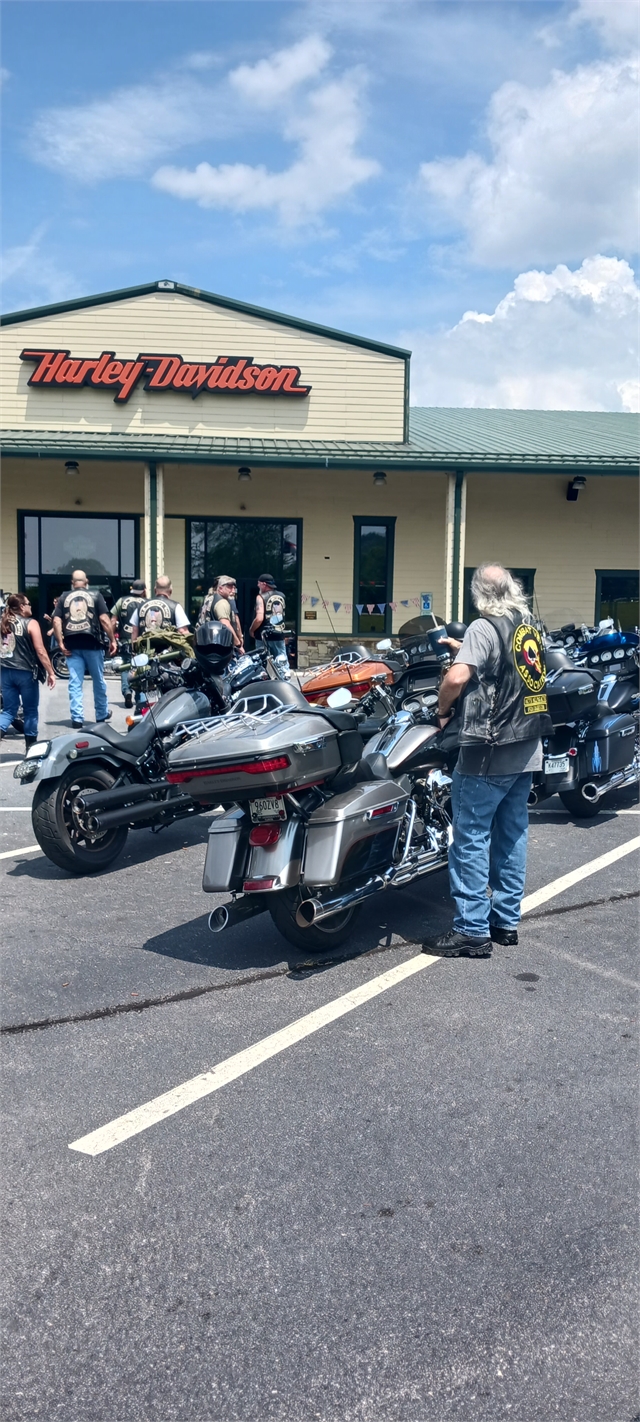 2023 July 02 Patriot Tour - Pass the Flag Photos at Smoky Mountain HOG