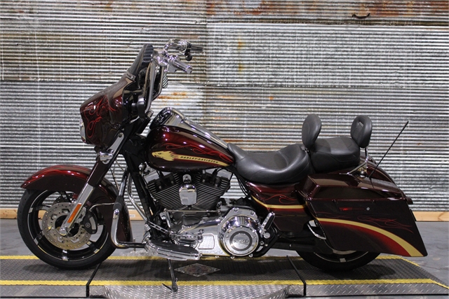 2010 Harley-Davidson Street Glide CVO at Texarkana Harley-Davidson