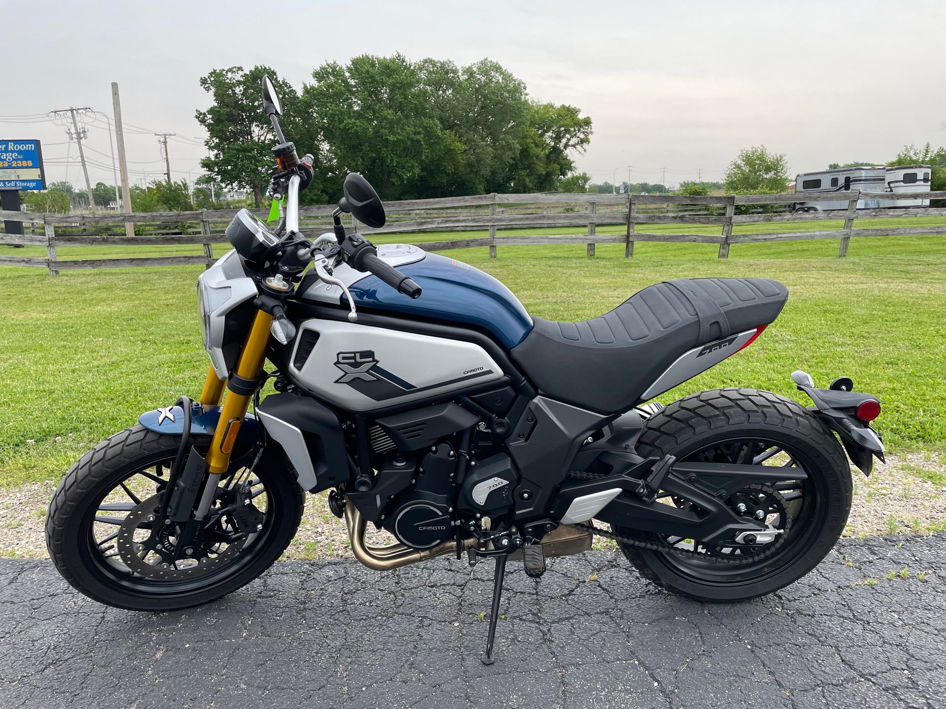 2022 CFMOTO 700 CL-X at Randy's Cycle