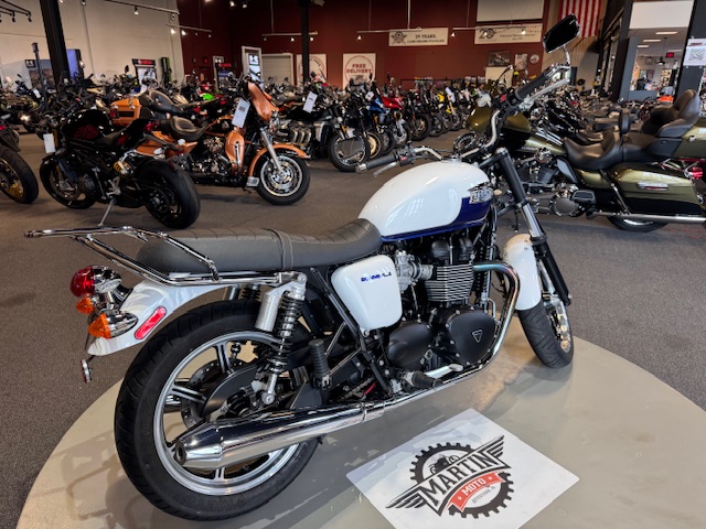 2014 Triumph Bonneville Base at Martin Moto
