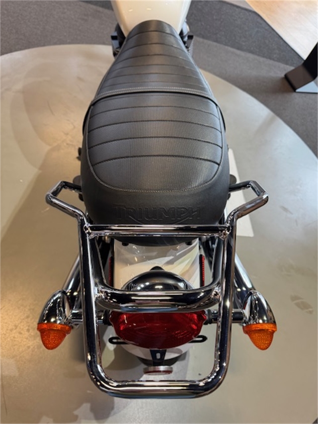 2014 Triumph Bonneville Base at Martin Moto