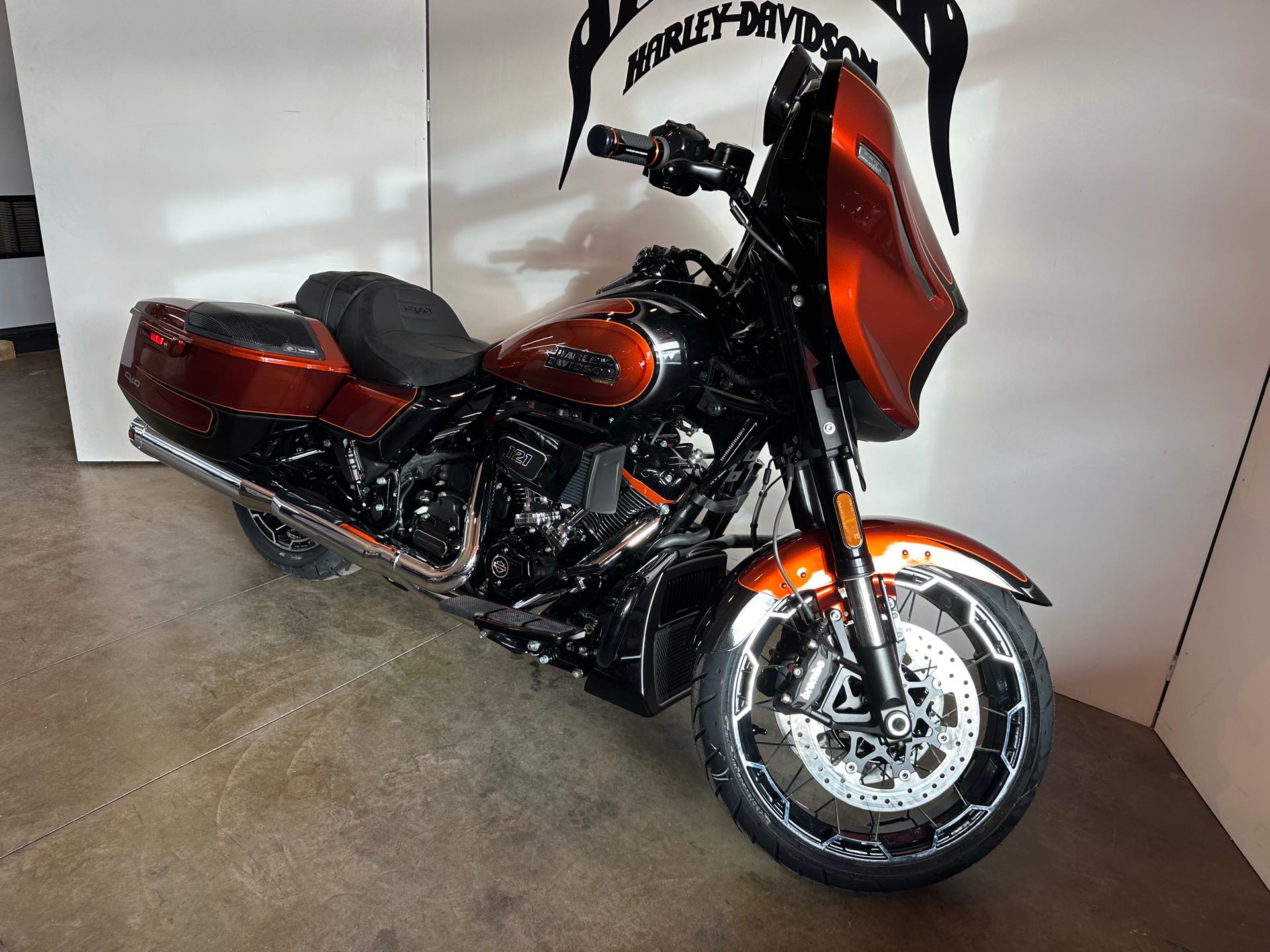 2023 Harley-Davidson Street Glide CVO Street Glide at Stutsman Harley-Davidson