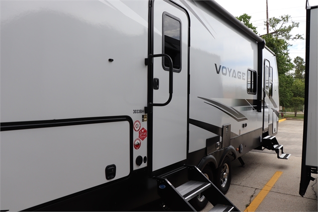 2022 Winnebago Voyage V3033BH at The RV Depot