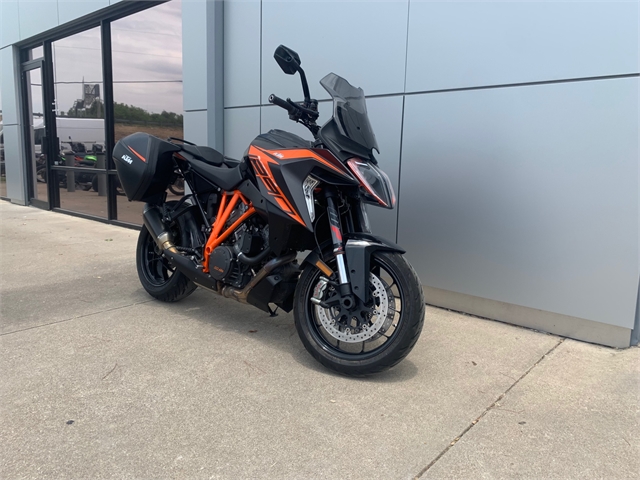 2019 KTM Super Duke 1290 GT | Eurosport Cycle