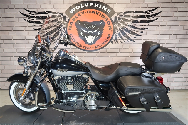 2012 Harley-Davidson Road King Classic at Wolverine Harley-Davidson