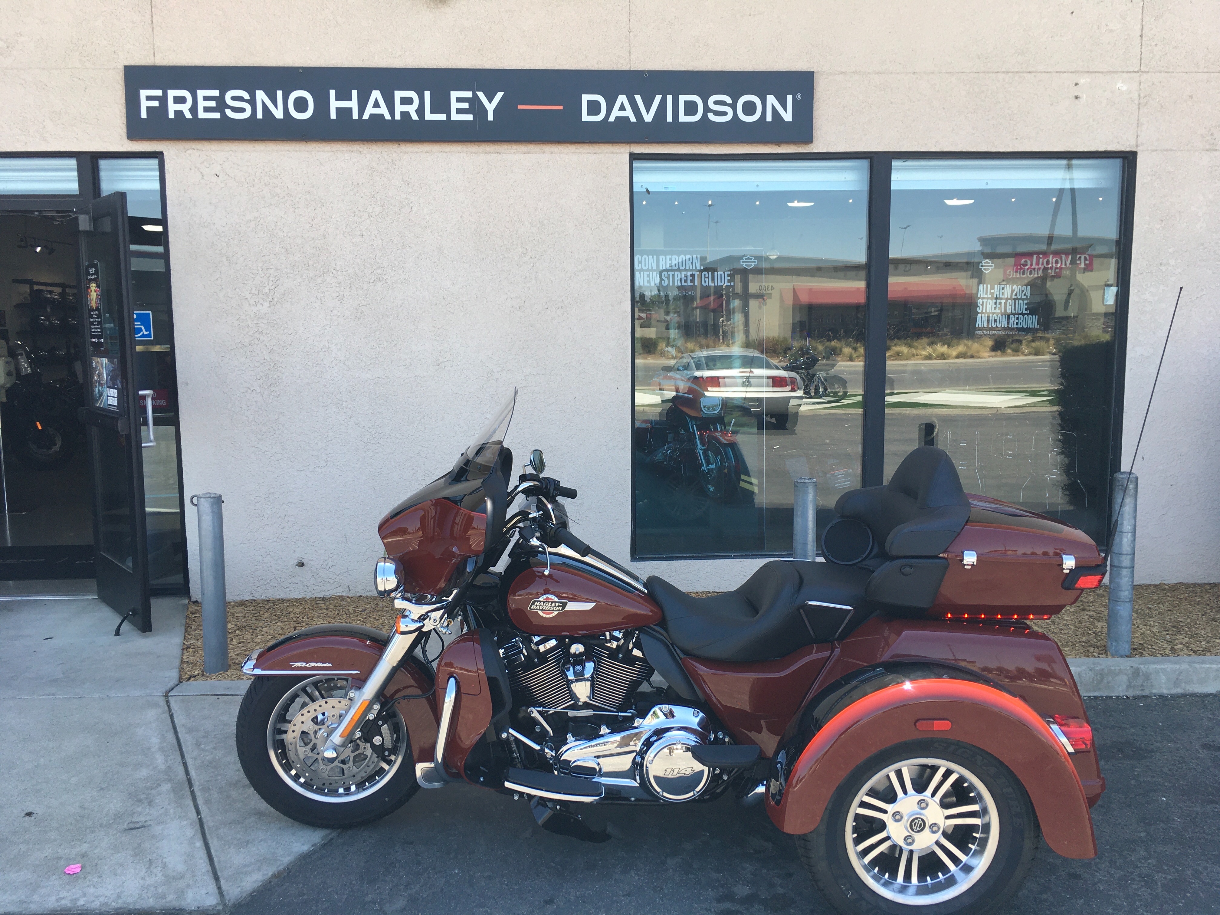 2024 Harley-Davidson Trike Tri Glide Ultra at Fresno Harley-Davidson