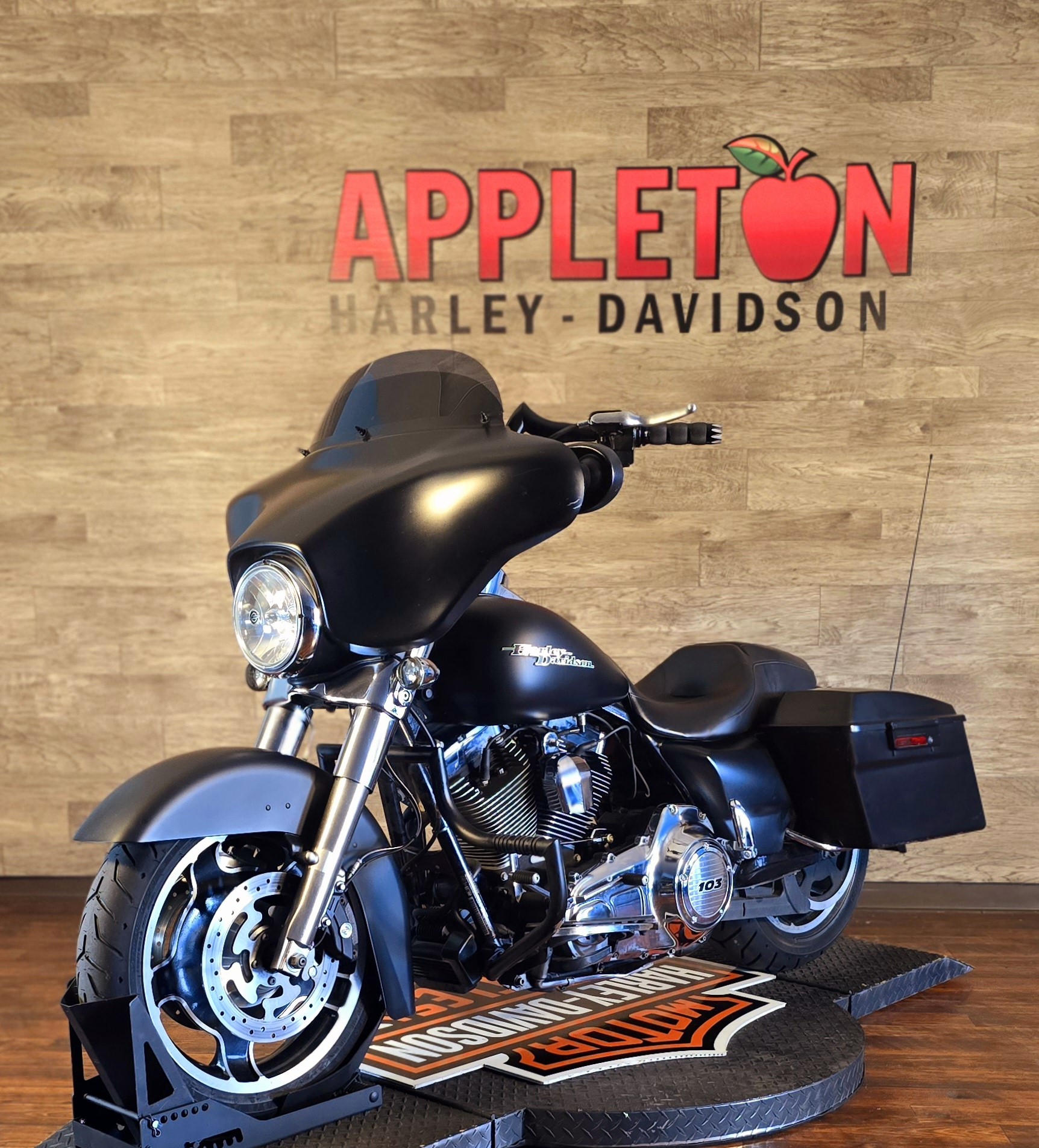 2013 Harley-Davidson Street Glide Base at Appleton Harley-Davidson