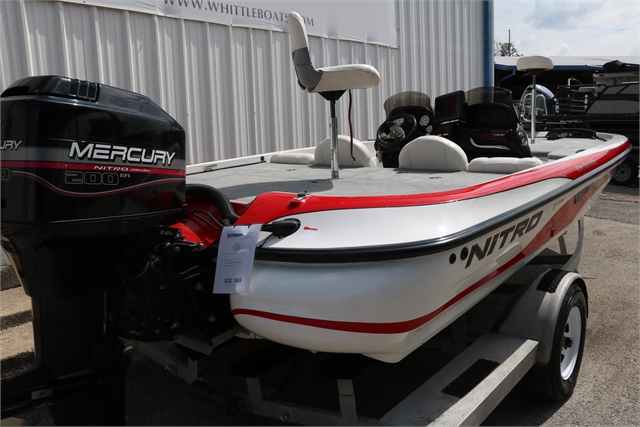 2003 Nitro 911 DC at Jerry Whittle Boats