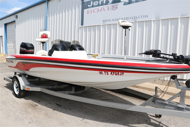 2003 Nitro 911 DC at Jerry Whittle Boats